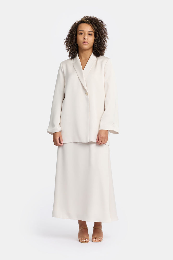 The satin ivory blazer