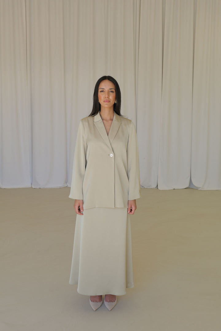 The Satin Skirt - Pistache Glow